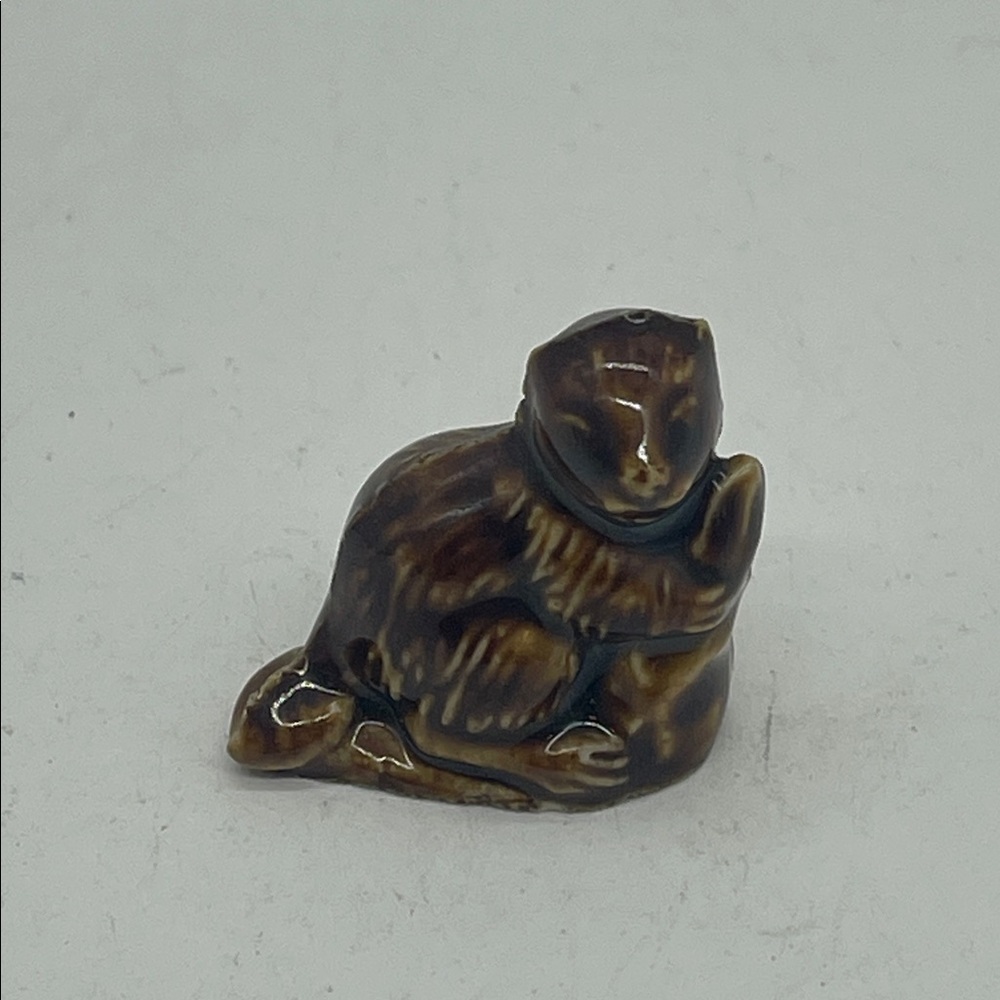 Red Rose Tea Wade Whimsies Beaver